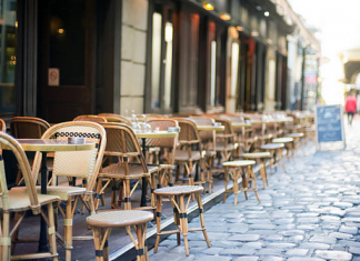 Chute de fréquentation du secteur Hôtels, Cafés et Restaurants suite aux attentats